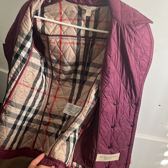 Authentic Burberry jacket - Picture 3 of 5